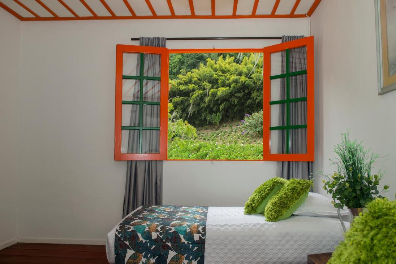 Ferienwohnung Hacienda Charrascal Coffe Farm Manizales Exterior foto